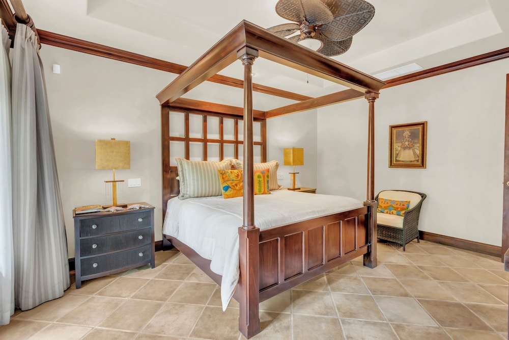 Premium Condo, Ocean View photo 2