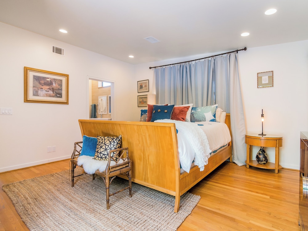 Panoramic Townhome, 2 Bedrooms, Ocean View