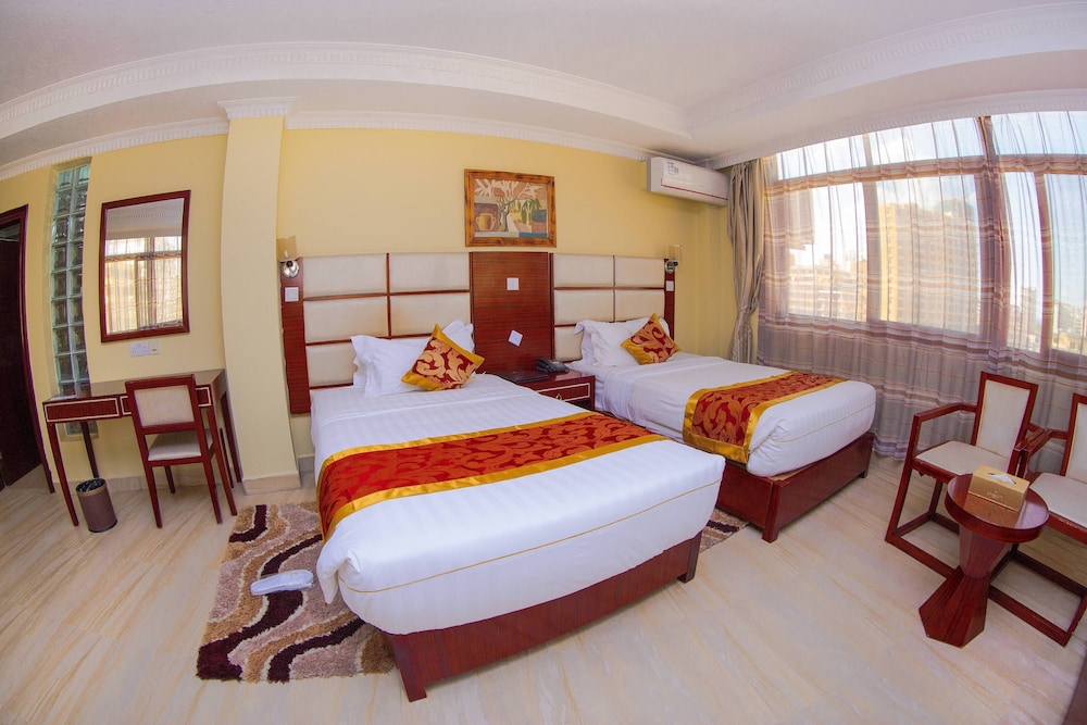 Superior Twin Room photo 2