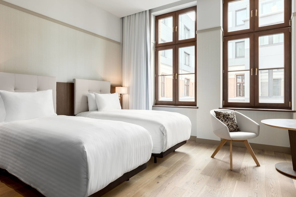 Standard Room, 2 Twin Beds, Courtyard View