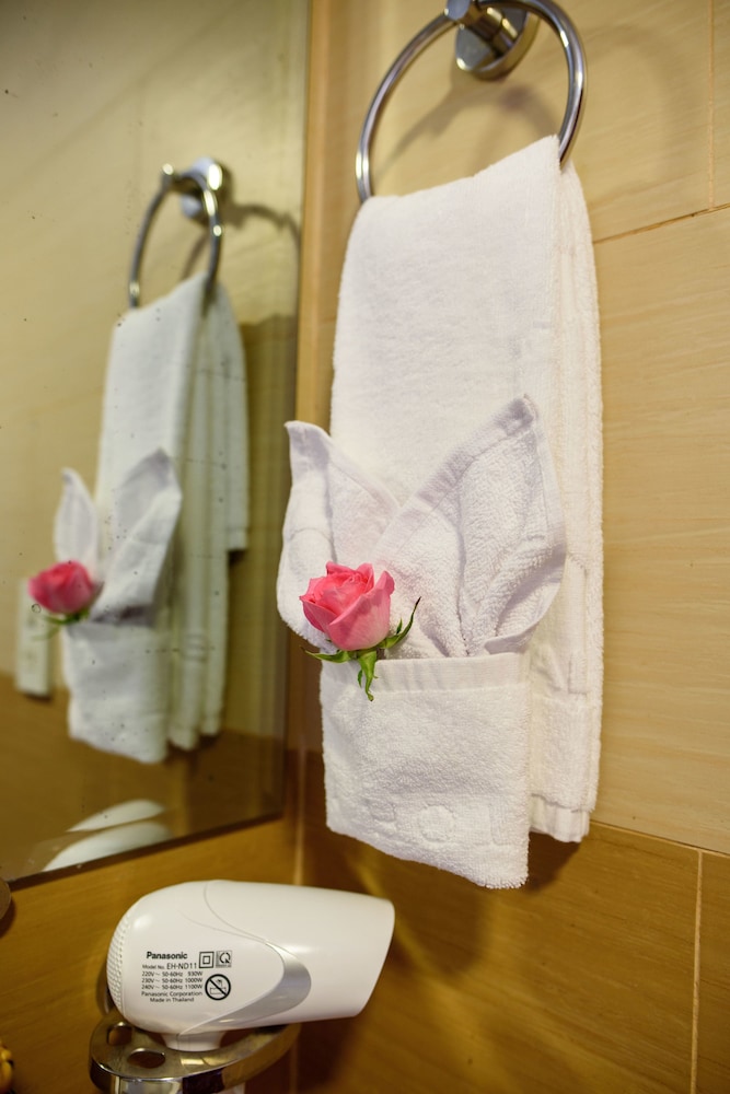 Deluxe Twin Room - Photo 14