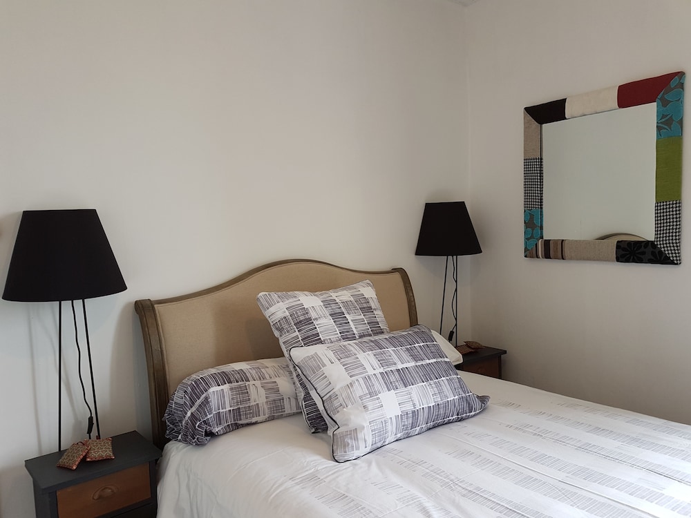 Single Room, Valley View (Smart) photo 1