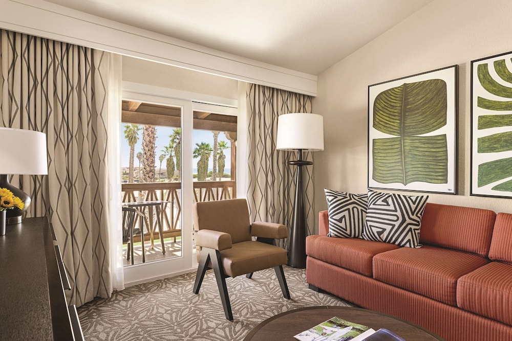 Suite, 1 Bedroom, Partial Ocean View