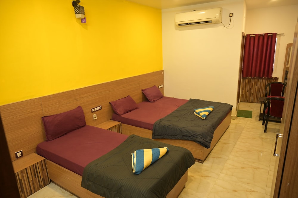 Deluxe Room, City View