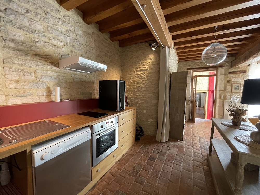 Comfort House, Ensuite (Edmond) photo 3
