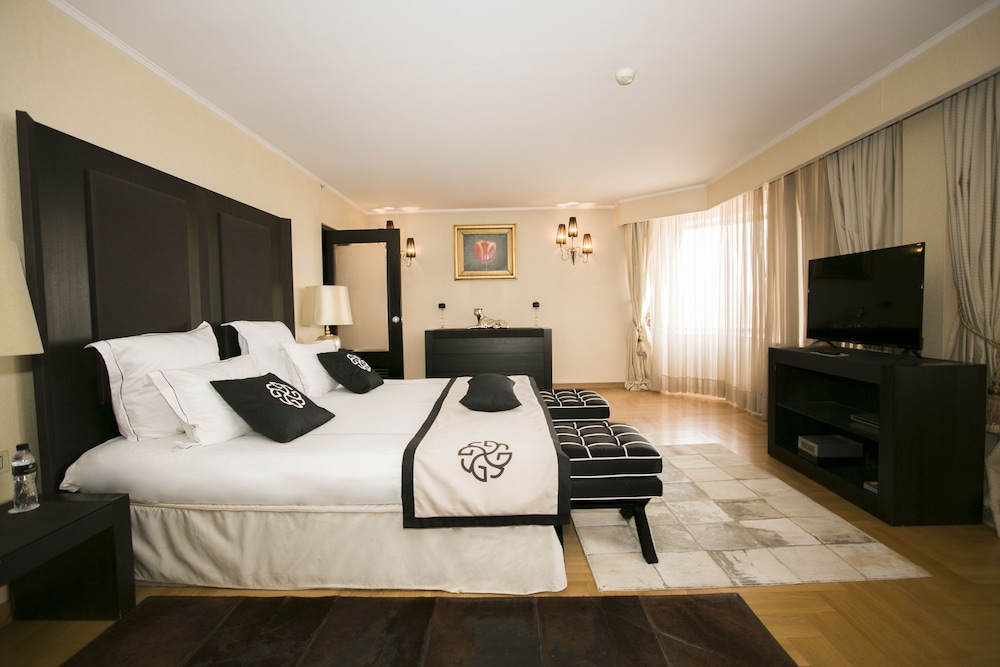 Vice-Presidential Suite photo 2