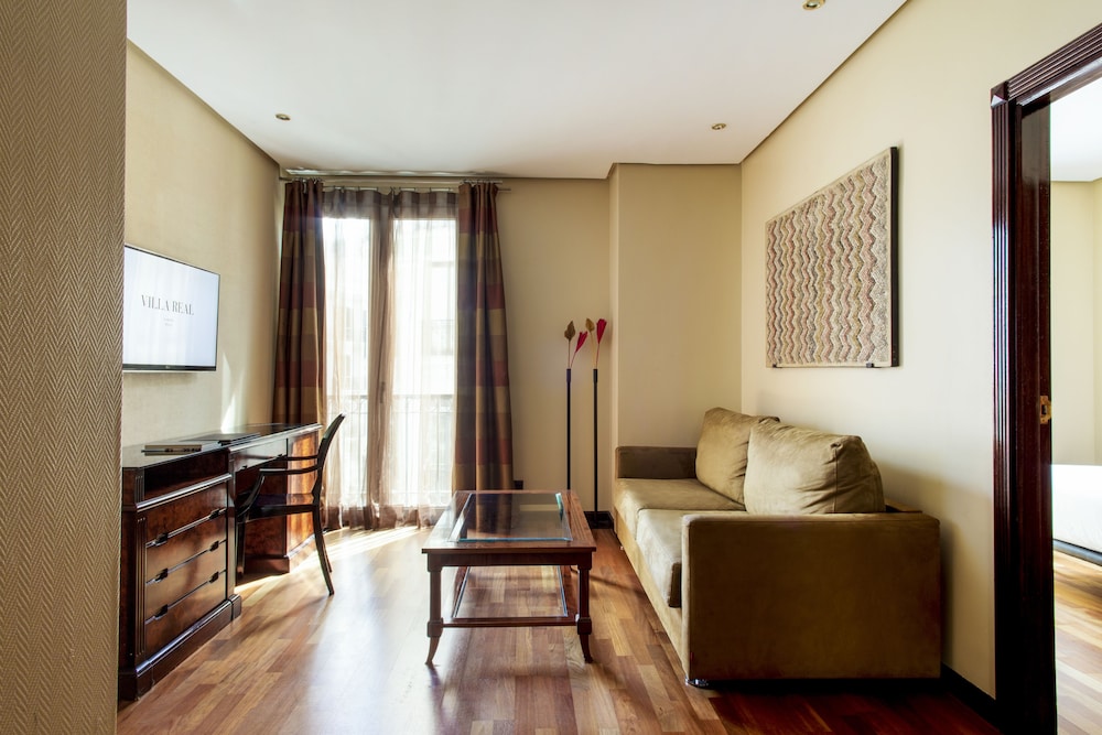 Junior Suite, Balcony - Photo 1