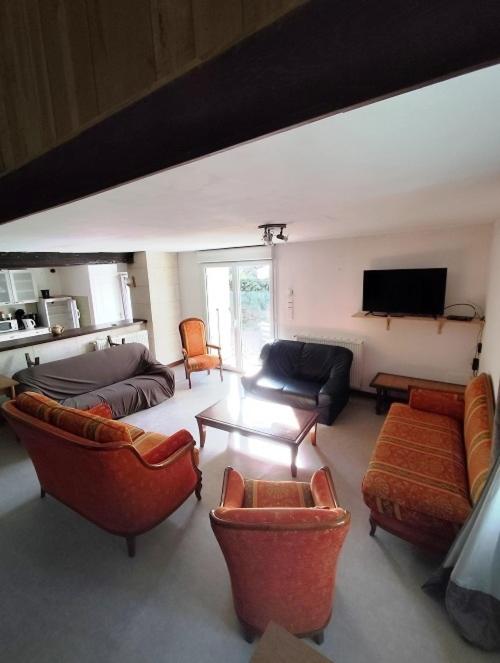Four-Bedroom Vacation Home photo 3
