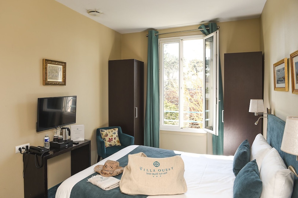 Premium Room photo 2