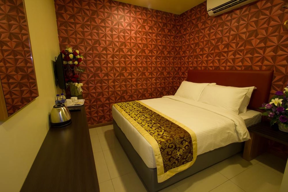 Superior Room, 1 Queen Bed, No Windows