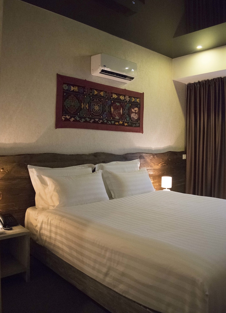 Double Room, 1 King Bed photo 1