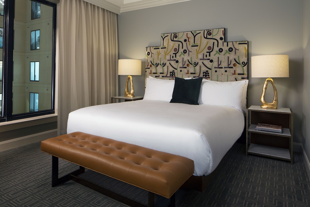 Superior Room, 1 King Bed