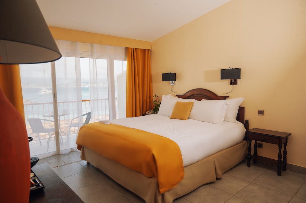 Deluxe Double Room - Photo 1