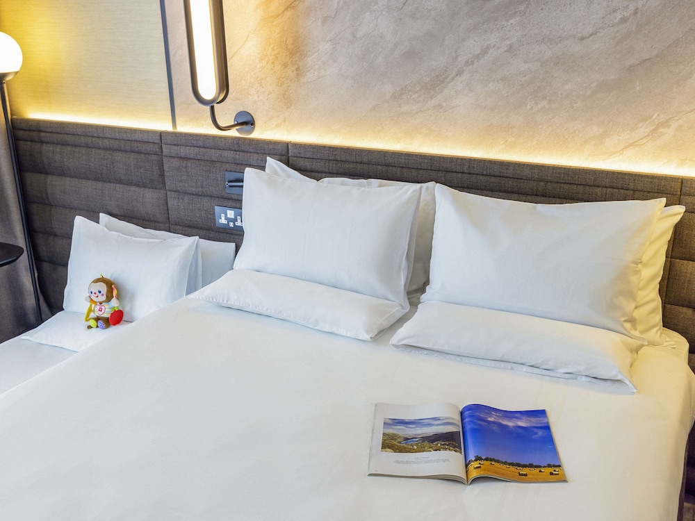 Standard Room, Multiple Beds - Photo 3