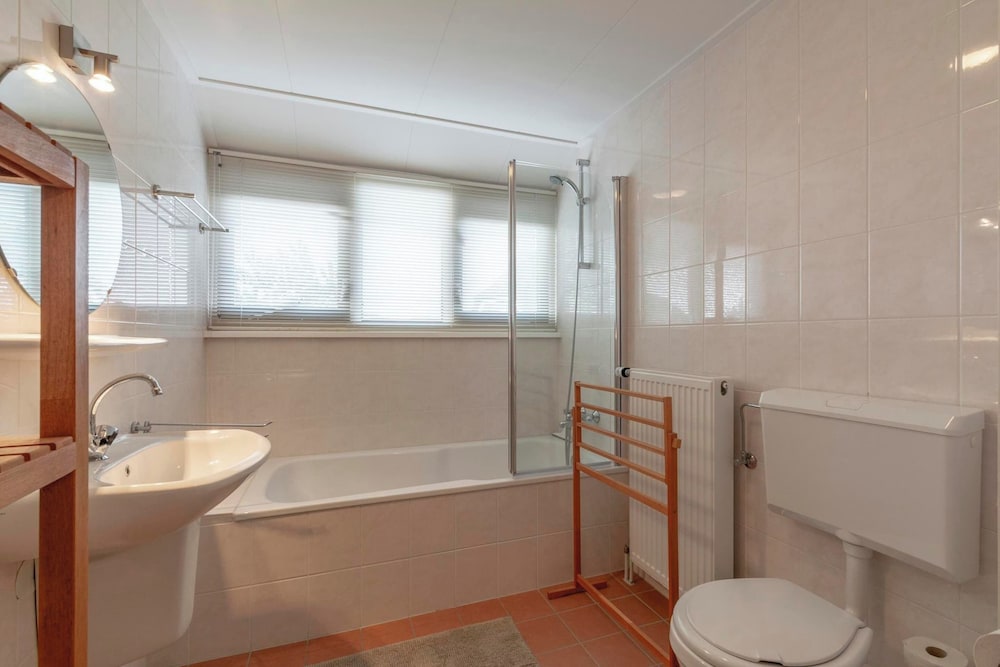 Villa photo 3