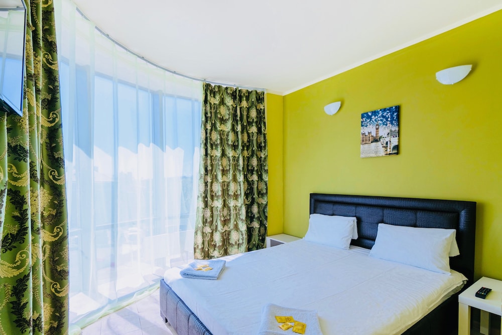 Panoramic Double Room, City View photo 1