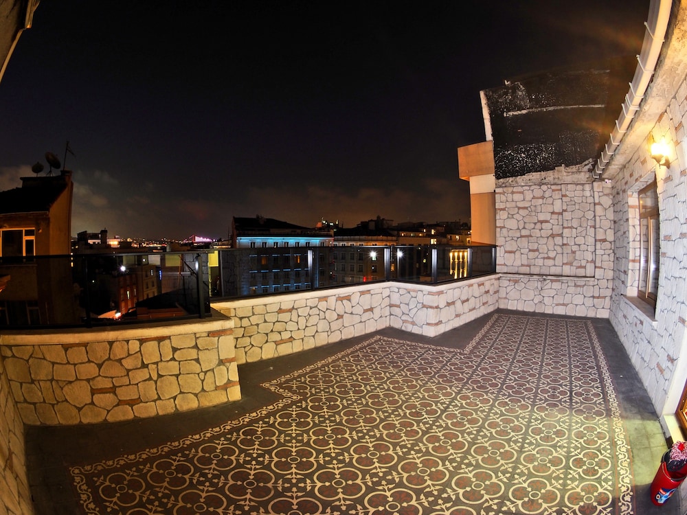 Panoramic Double Room, 1 Double Bed, Terrace photo 2
