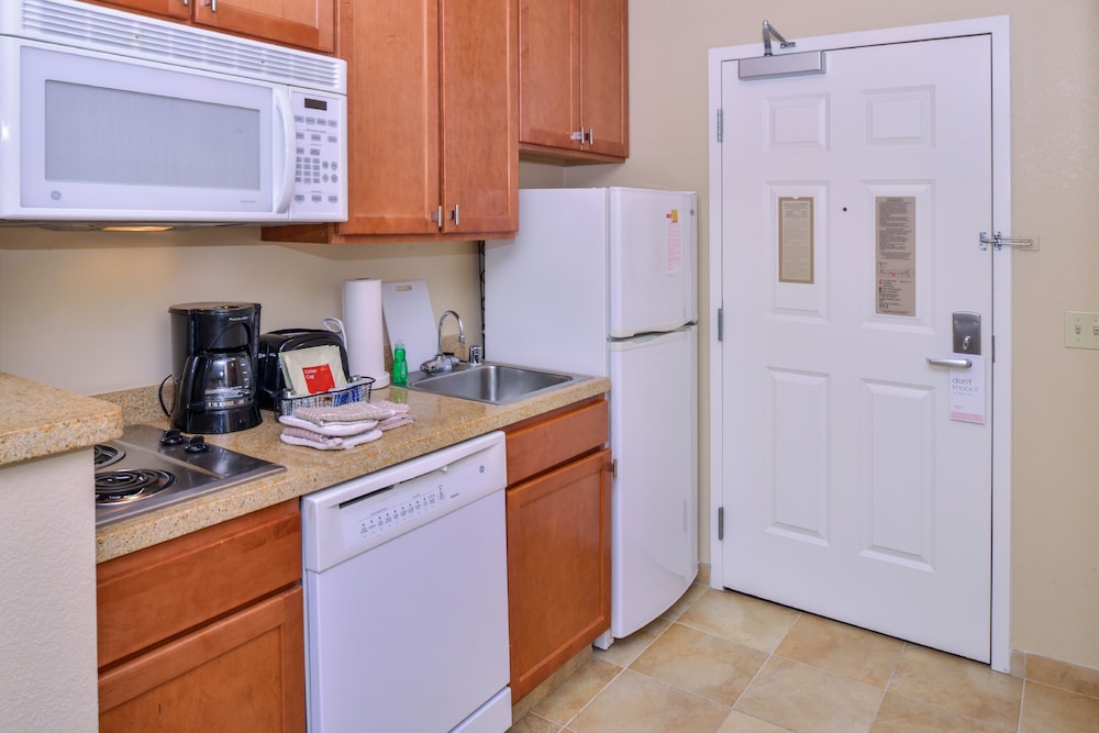 Suite, 1 Bedroom (Hearing Accessible) - Photo 1