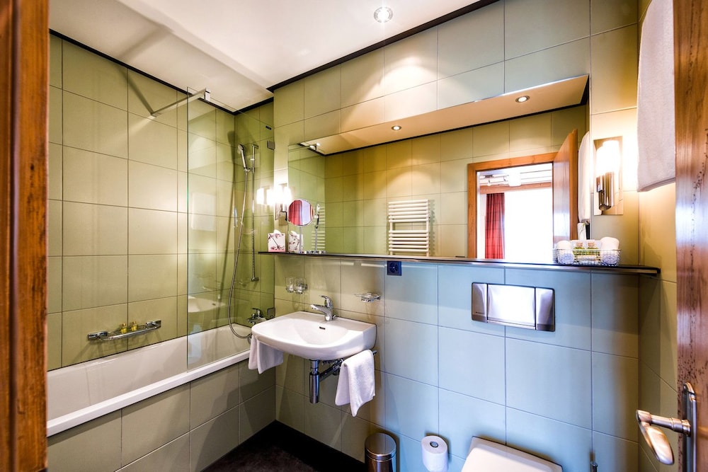 Superior Double Room, Balcony, Mountain View photo 2
