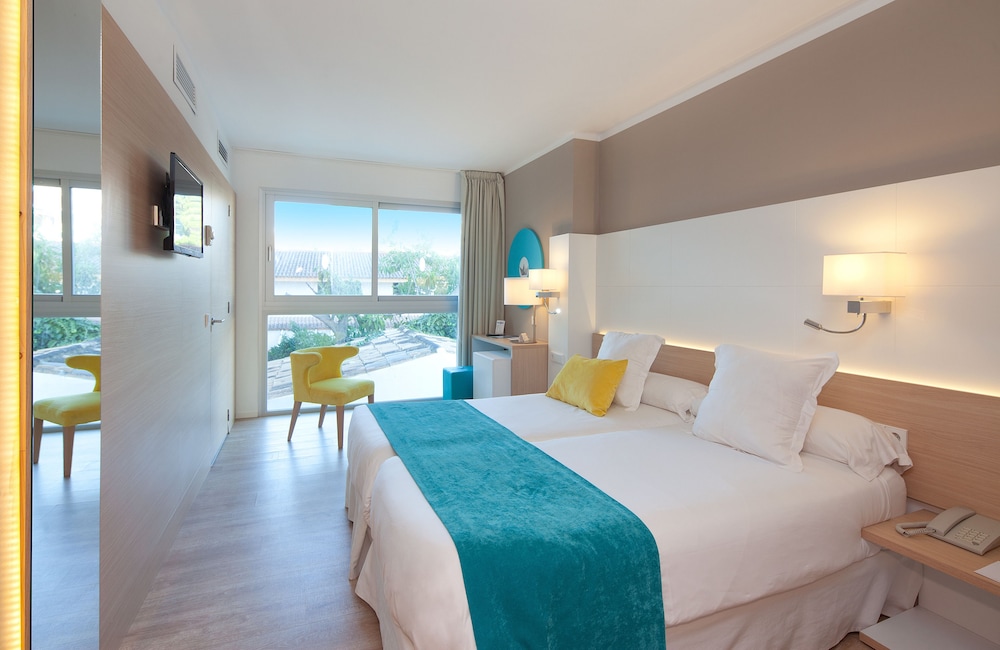 Standard Double Room, Balcony - Photo 5