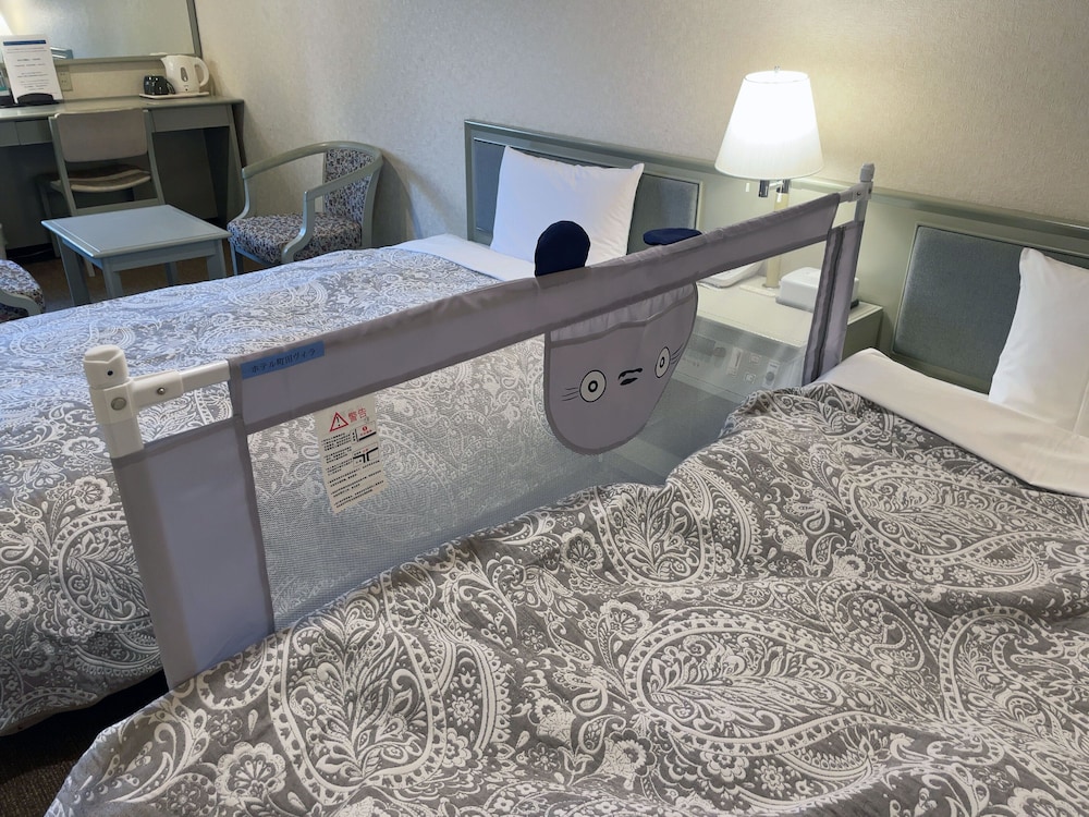 Deluxe Twin Room, Non Smoking photo 2