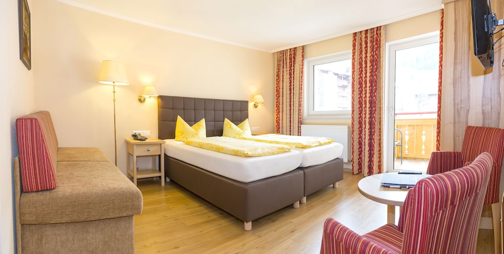Exclusive Double Room photo 3