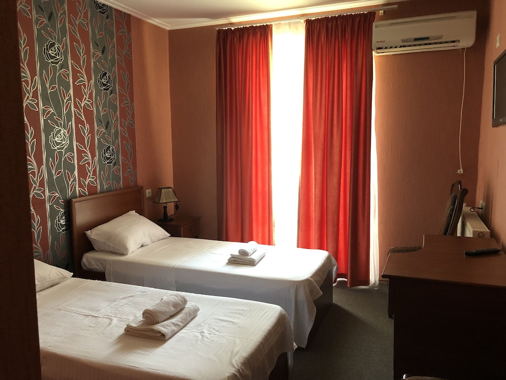 Comfort Double or Twin Room, Garden View photo 2