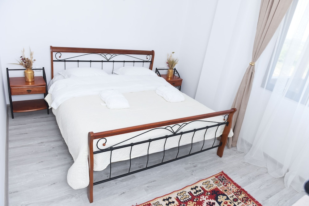Standard Double Room, Mountain View photo 1