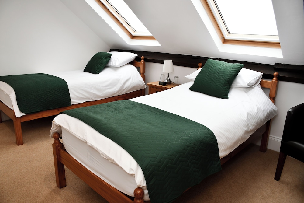 Standard Twin Room (GLAISDALE) photo 1