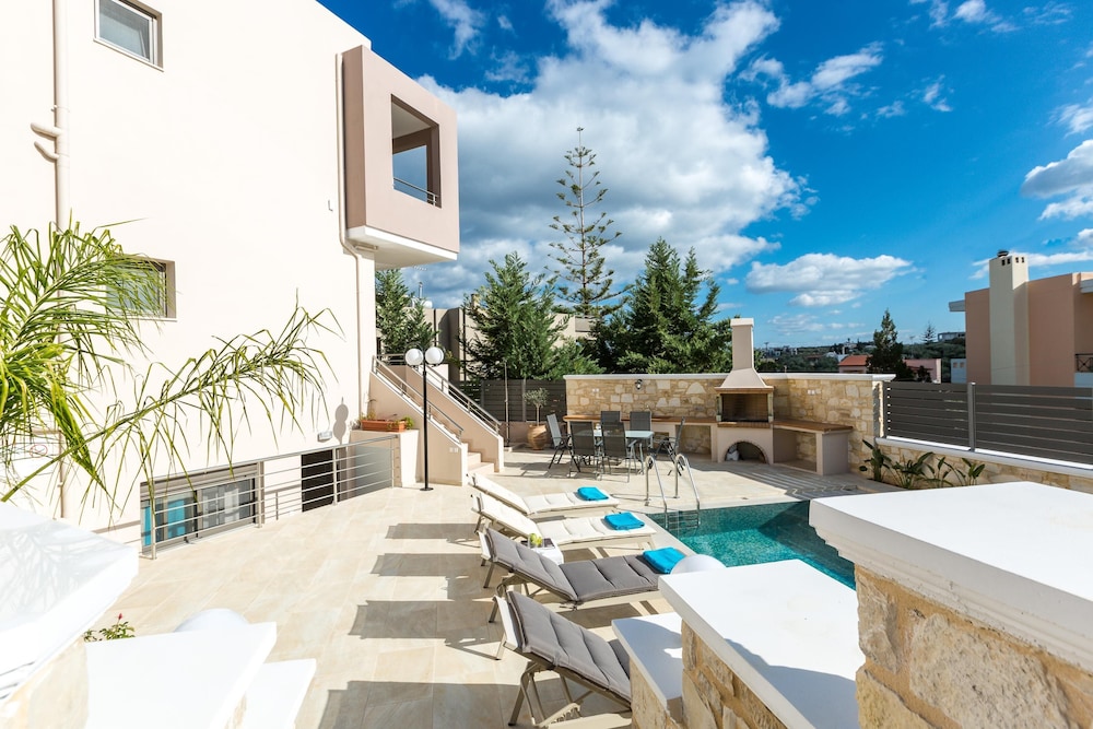 Comfort Villa, 4 Bedrooms