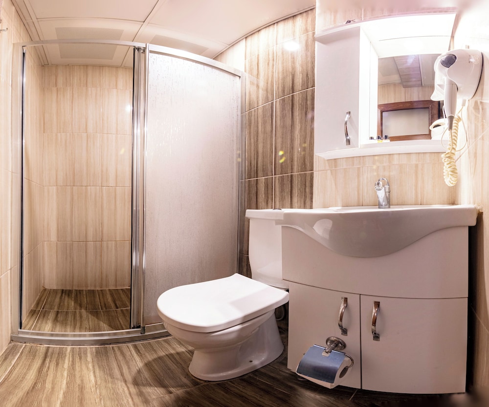 Standard Triple Room photo 3