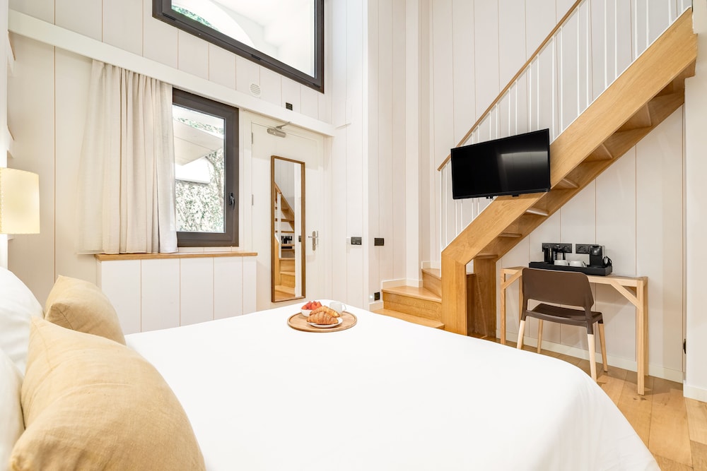Studio Suite photo 2