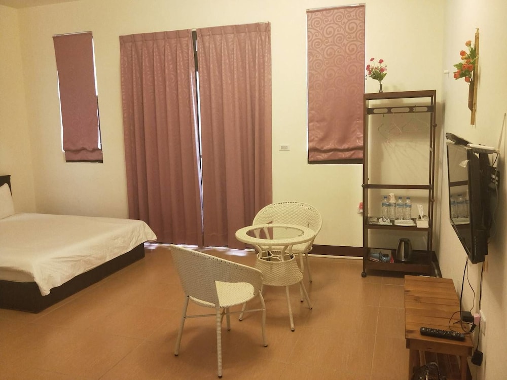 Quadruple Room (201) photo 1