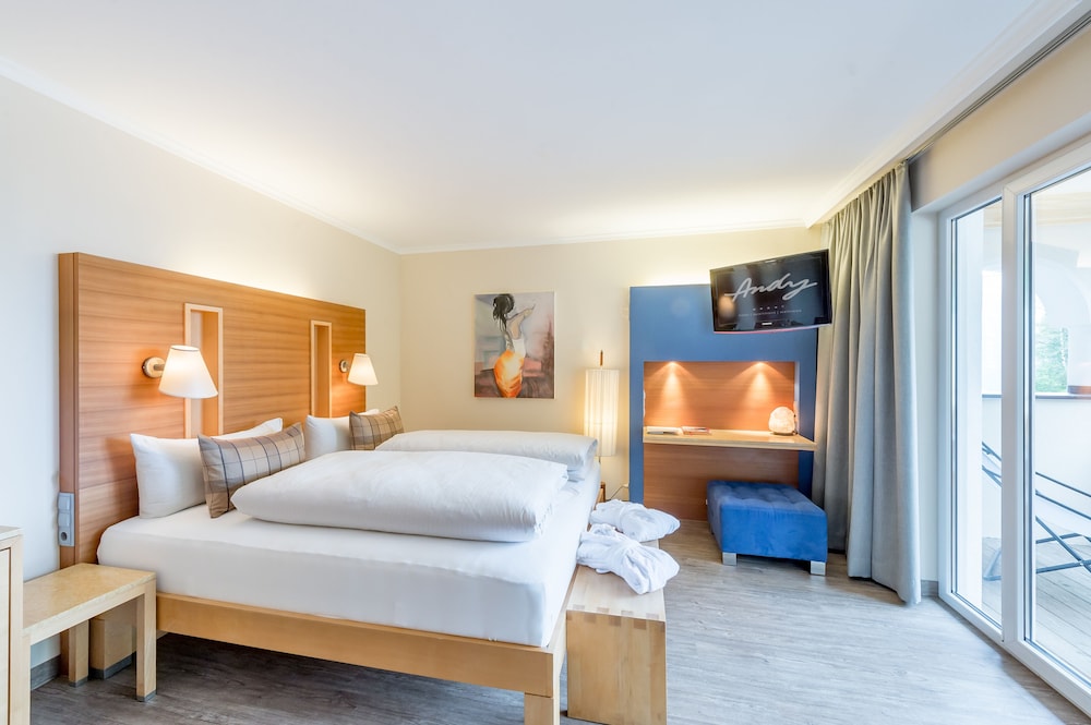 Deluxe Double Room (30qm) - Photo 1