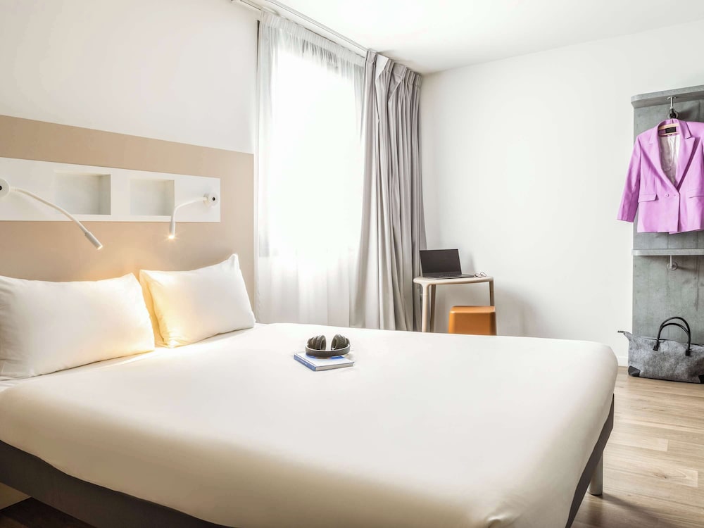 Standard Room, 1 Double Bed - Photo 6