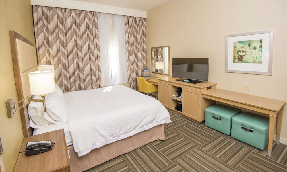 Room, Accessible, Non Smoking - Photo 5