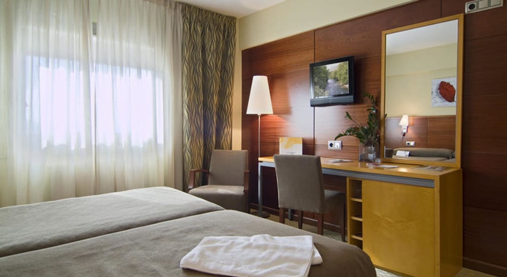 Double Room - Photo 2