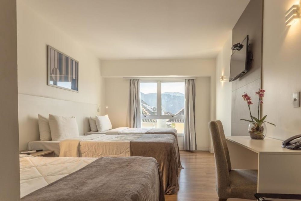 Standard Triple Room, 3 Twin Beds - Photo 2