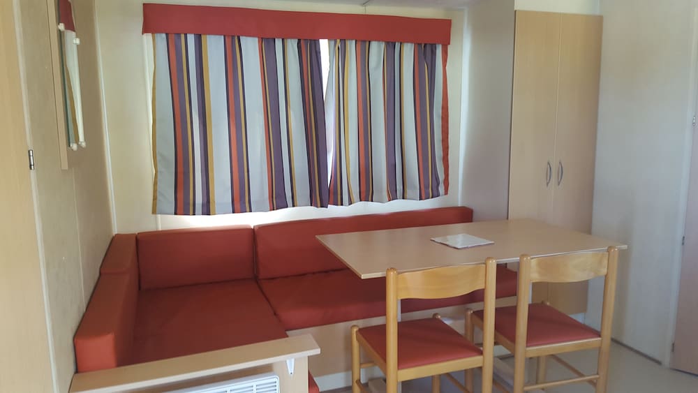 Mobile Home (Mercure) photo 3