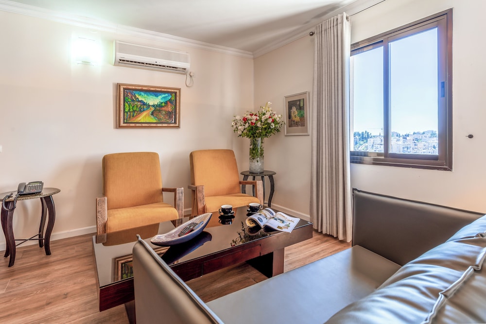 Panoramic Suite photo 3