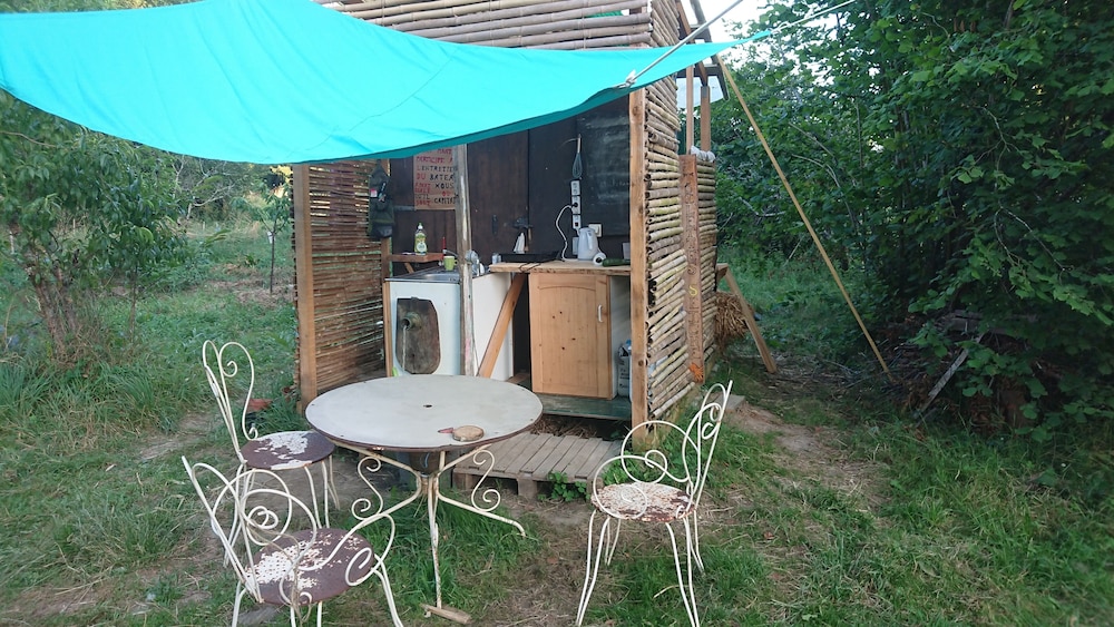 Classic Tent photo 3