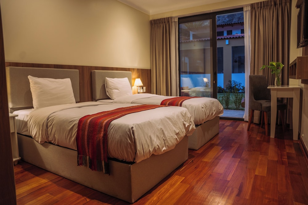 Superior Twin Room, Balcony, Garden View