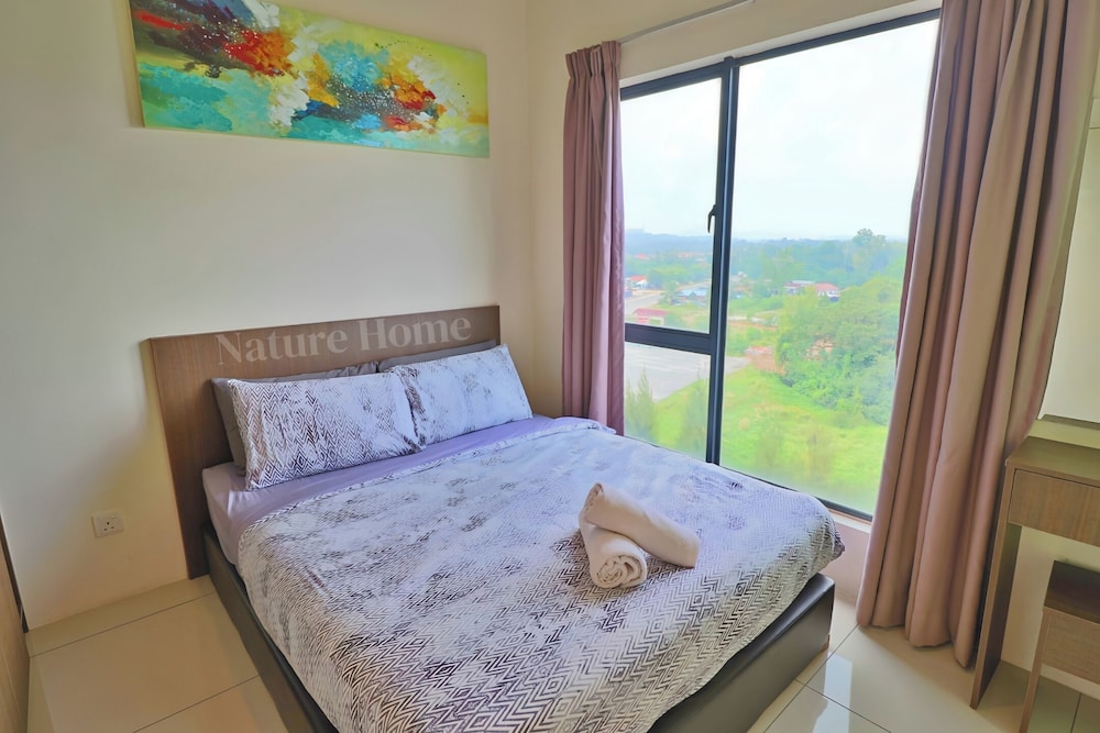 Standard Apartment, 2 Bedrooms, Balcony, Sea View photo 2