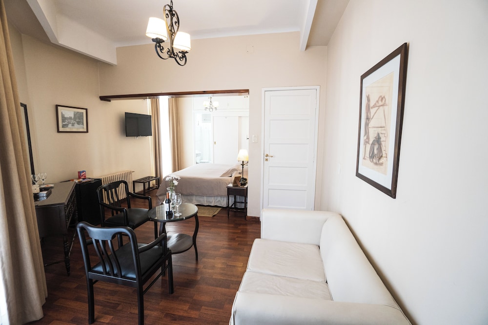 Luxury Studio Suite photo 1