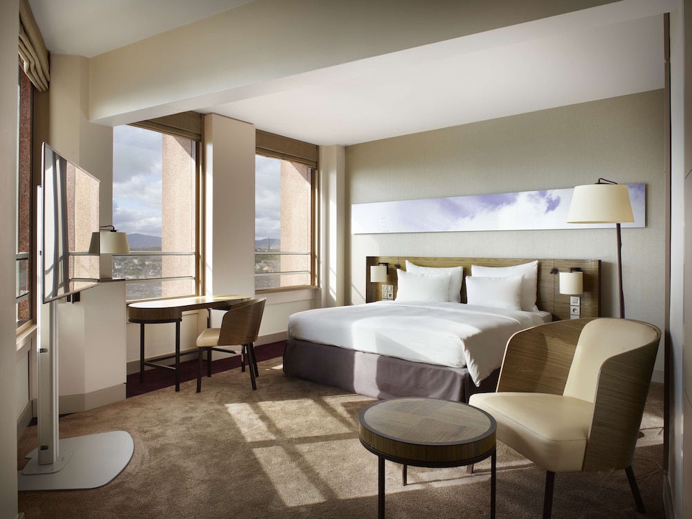 Junior Suite (Panoramic View) - Photo 7