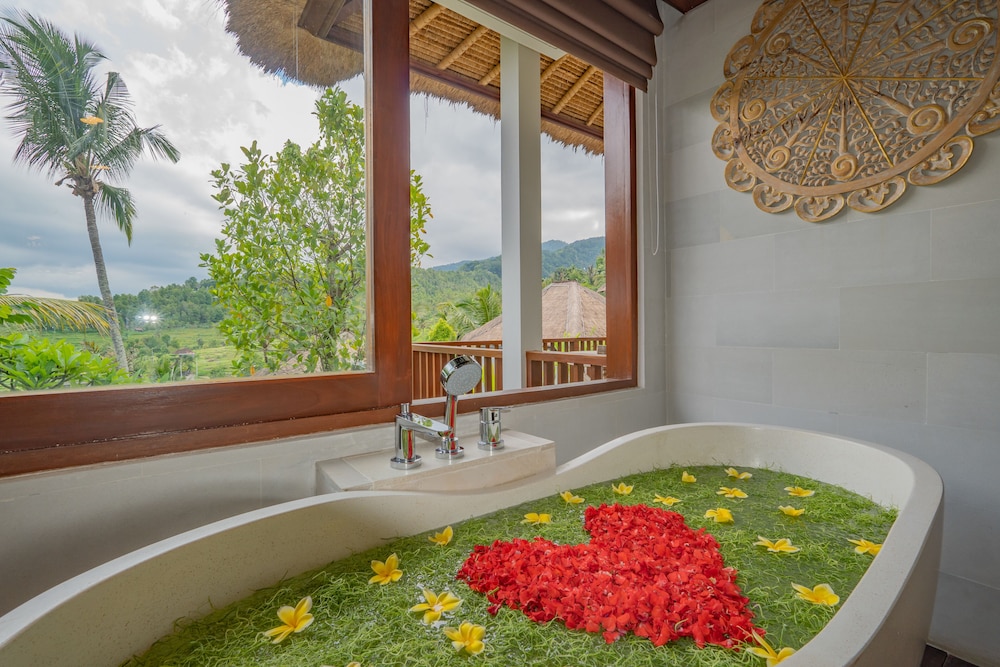 Villa, 1 Bedroom, Pool View - Photo 3