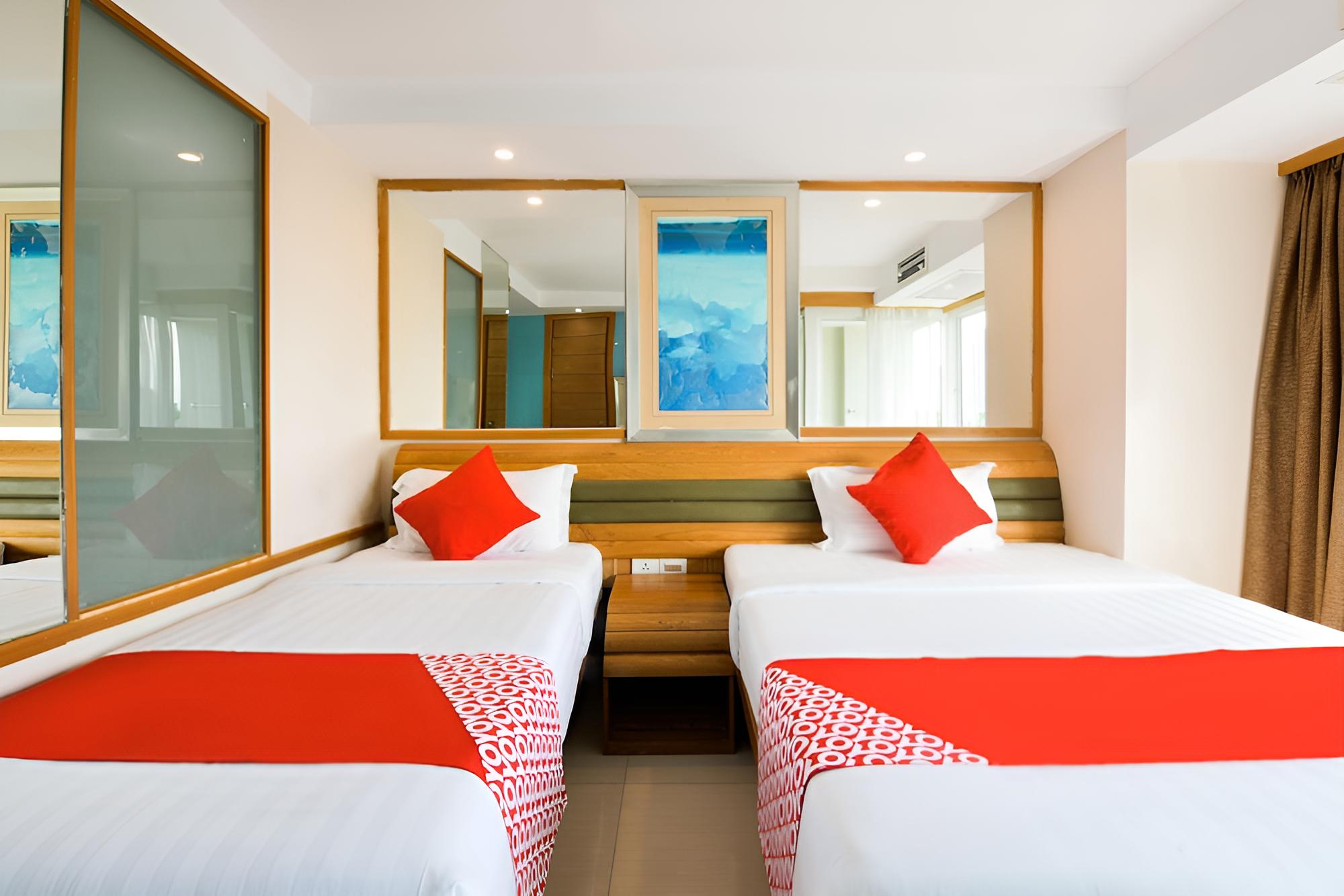 Standard Twin Room