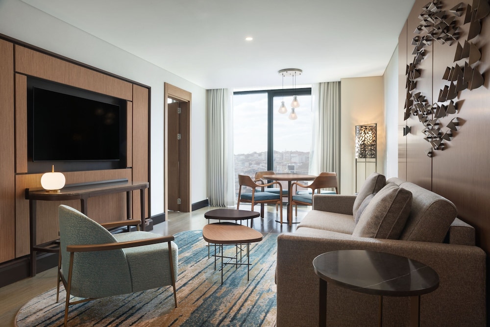 Premium Suite, 1 Bedroom, City View photo 1