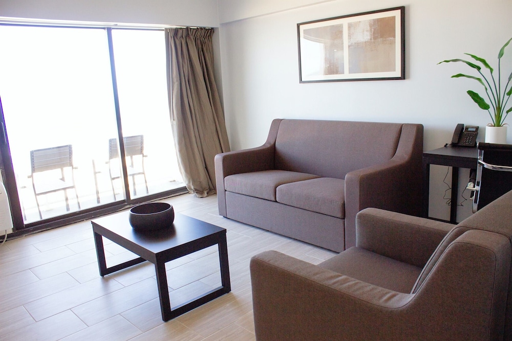 Deluxe Suite, 1 Bedroom, Ocean View, Oceanfront - Photo 11