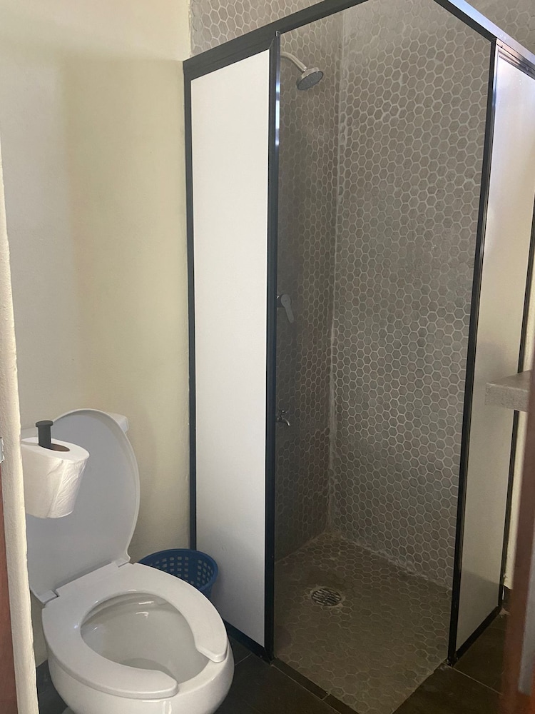 Standard Room photo 2